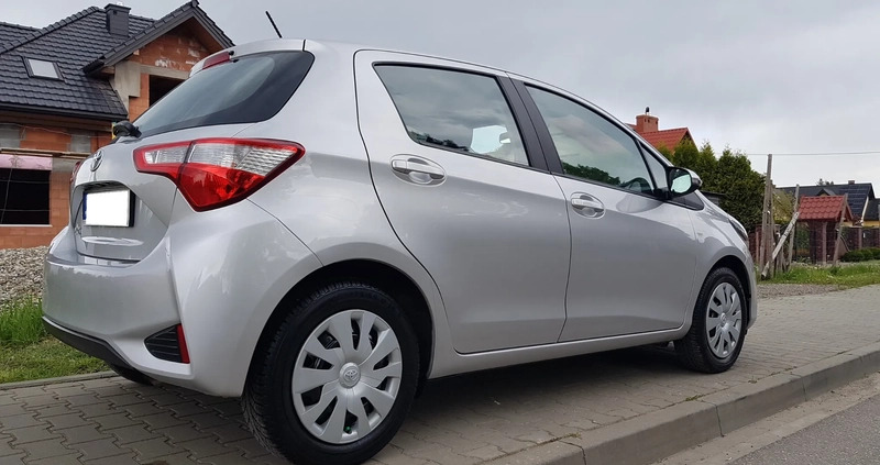 Toyota Yaris cena 53500 przebieg: 23000, rok produkcji 2018 z Proszowice małe 781